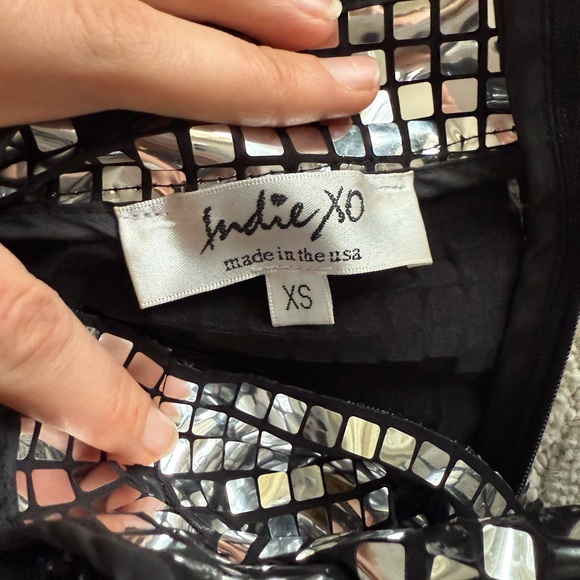 Taylor Swift mirror ball dress - Picture 2 of 4